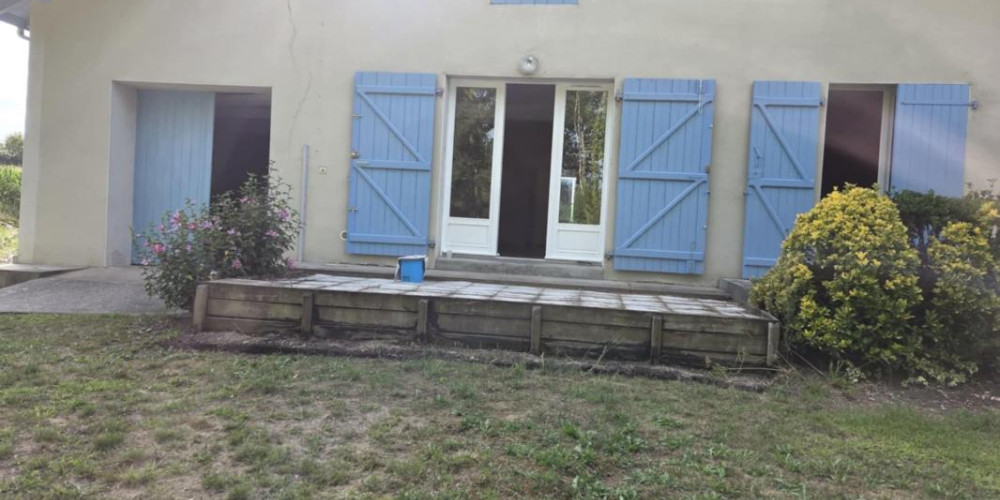 maison à SAUGNAC ET CAMBRAN (40180)