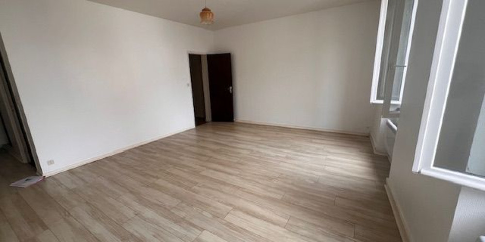 appartement à ST SEVER (40500)