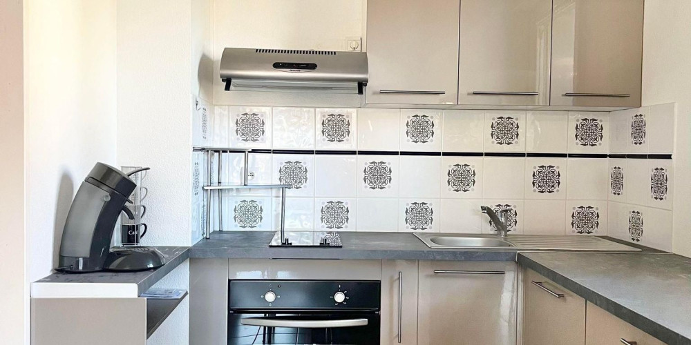 appartement à ST PIERRE DU MONT (40280)