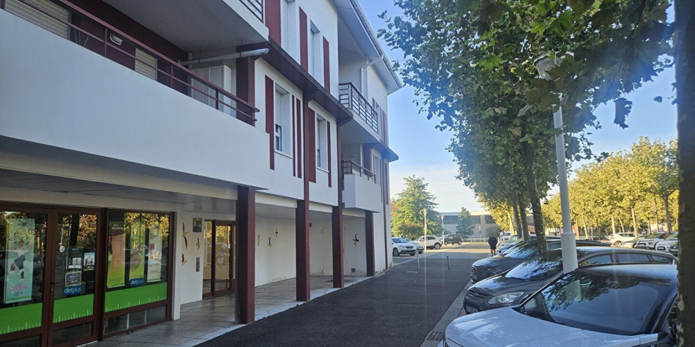 parking à BISCARROSSE (40600)