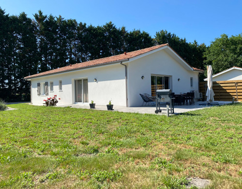 maison  ST YAGUEN