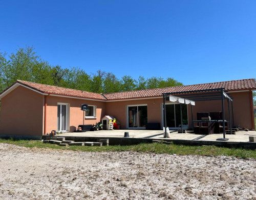 maison  ROQUEFORT