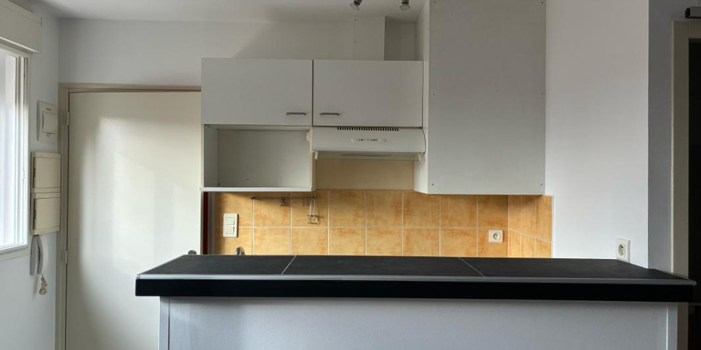 appartement à POMAREZ (40360)