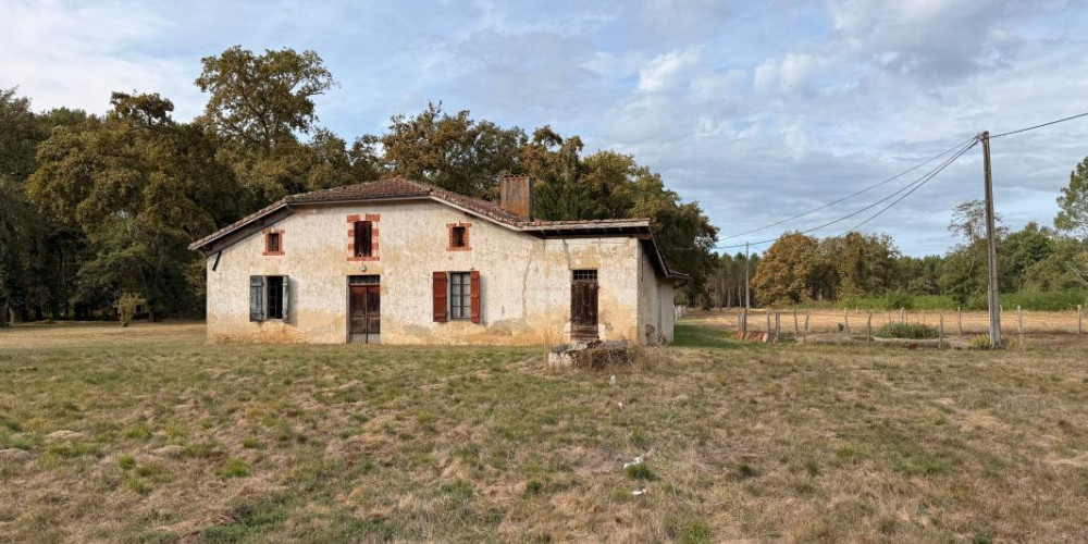 maison à ARUE (40120)