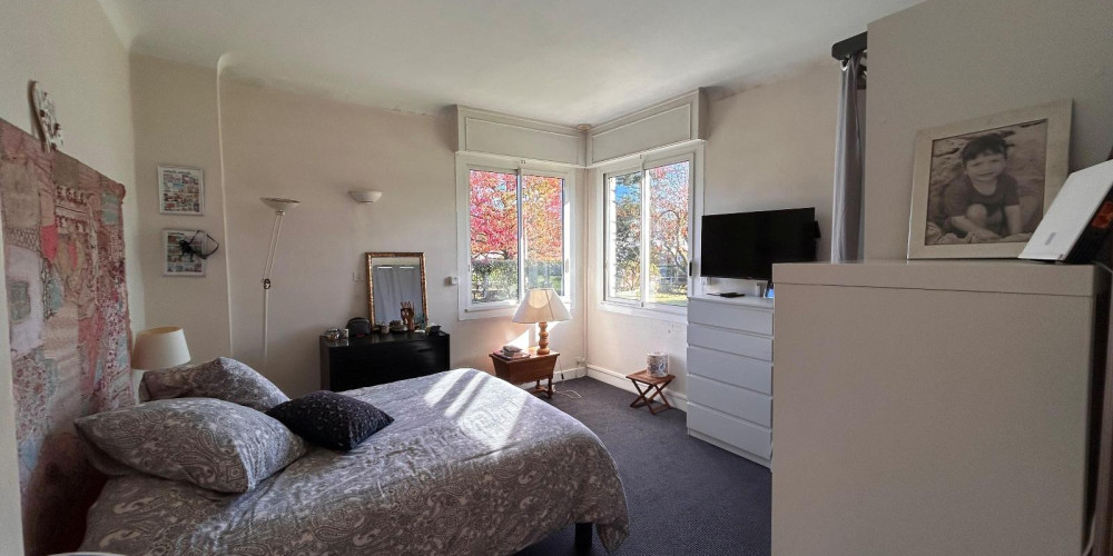 maison à ST PIERRE DU MONT (40280)