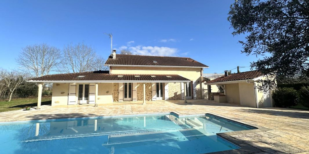 maison à HINX (40180)