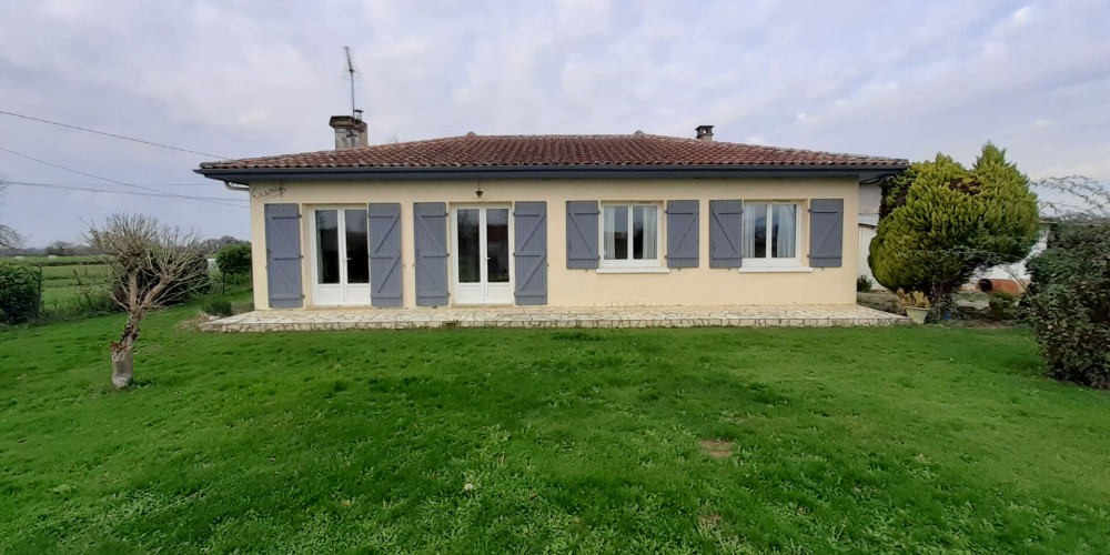 maison à CASTEL SARRAZIN (40330)
