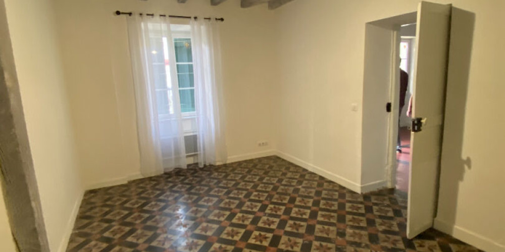 appartement à ST MARTIN DE HINX (40390)