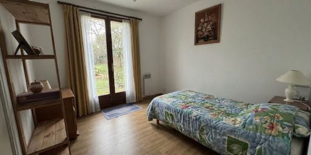 maison à ST PIERRE DU MONT (40280)