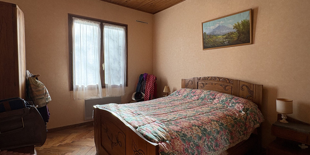 maison à ST YAGUEN (40400)