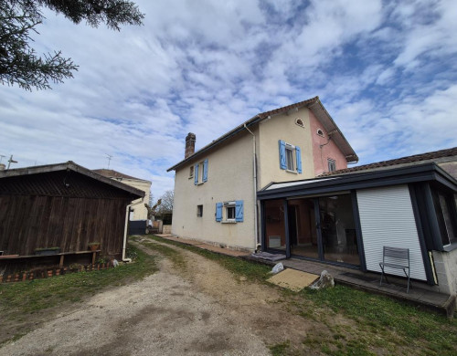 maison  YGOS ST SATURNIN