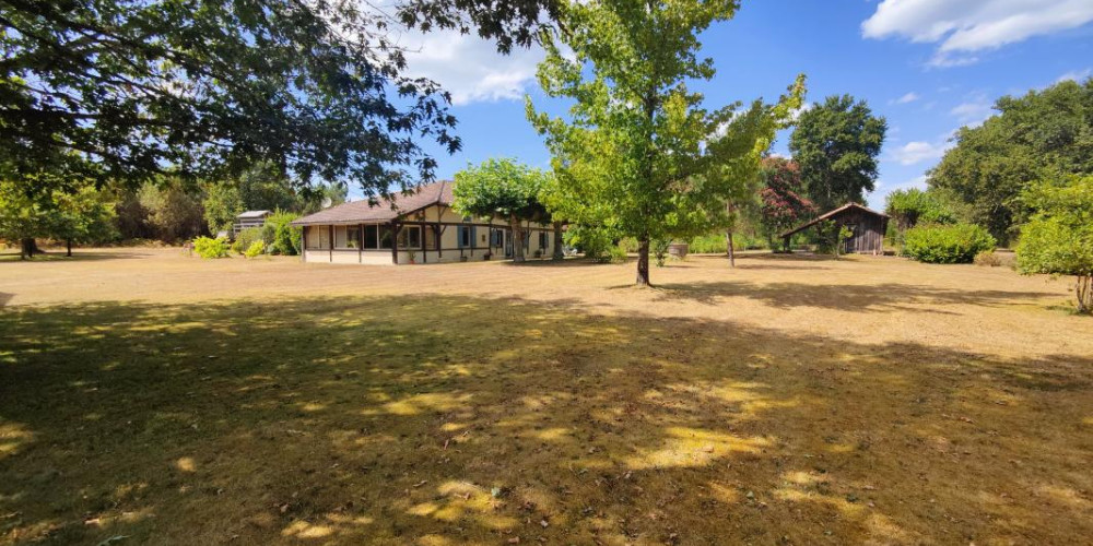 maison à RION DES LANDES (40370)