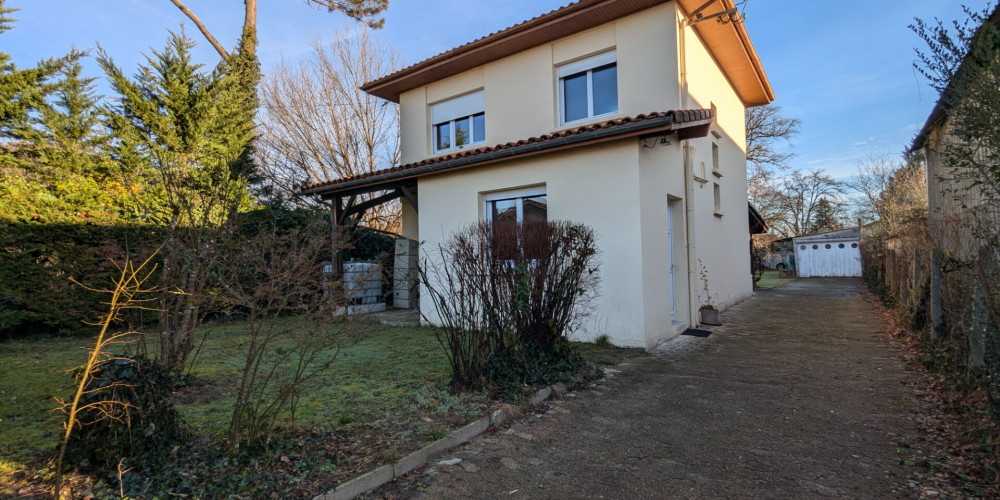 maison à MONT DE MARSAN (40000)