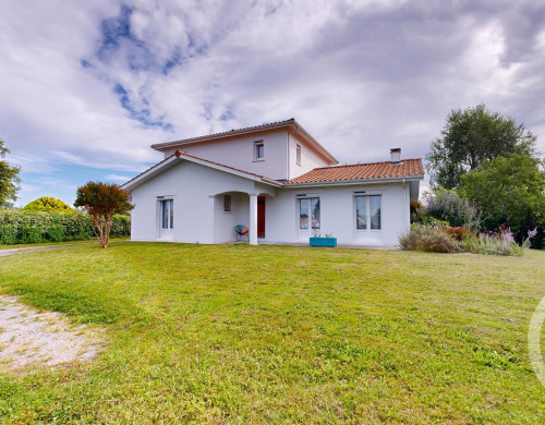 maison  ST MARTIN DE HINX