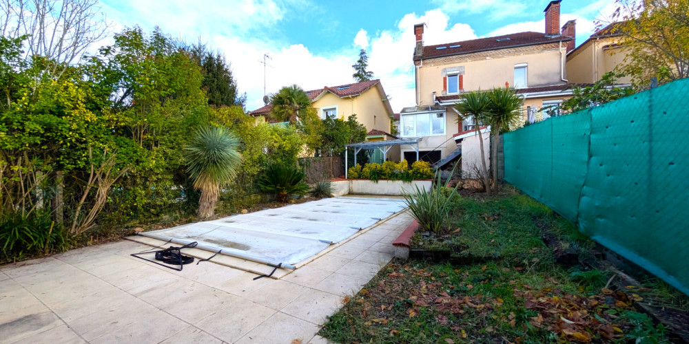 maison à MONT DE MARSAN (40000)