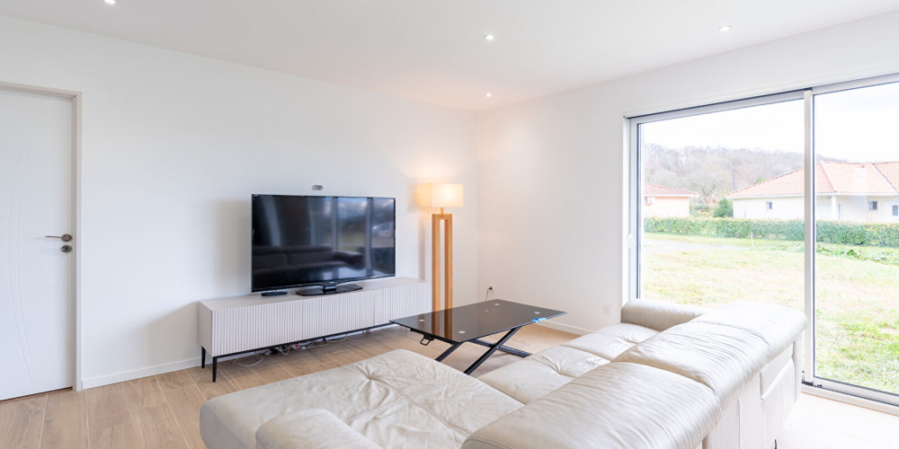 maison à AMOU (40330)