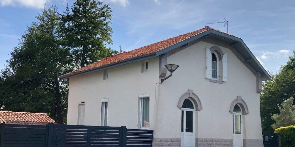 maison à SABRES (40630)