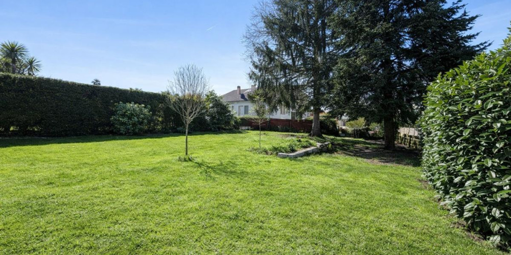 maison à ANGRESSE (40150)