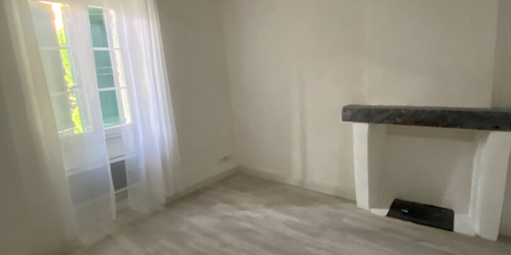 appartement à ST MARTIN DE HINX (40390)