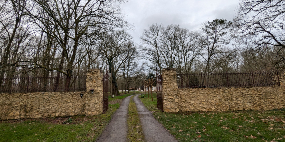 maison à ST SEVER (40500)