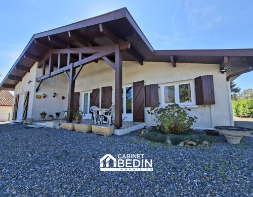 maison  MEES