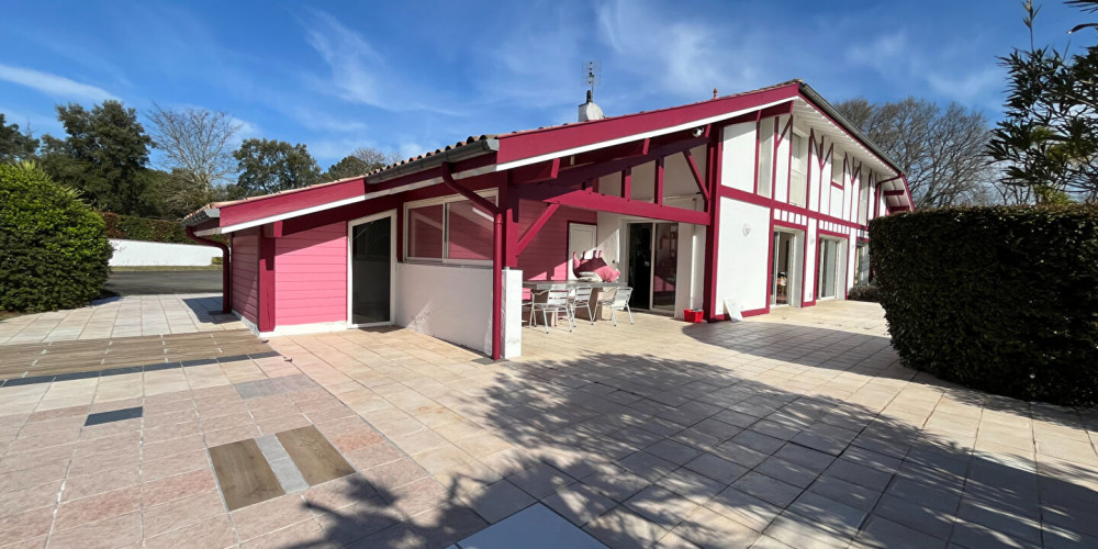 maison à SAUBION (40230)