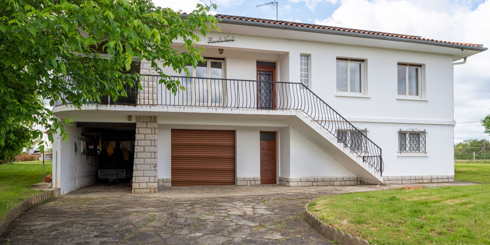 maison à POUILLON (40350)