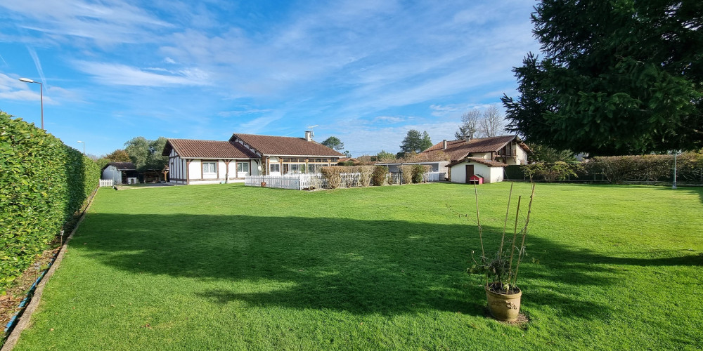 maison à LIT ET MIXE (40170)