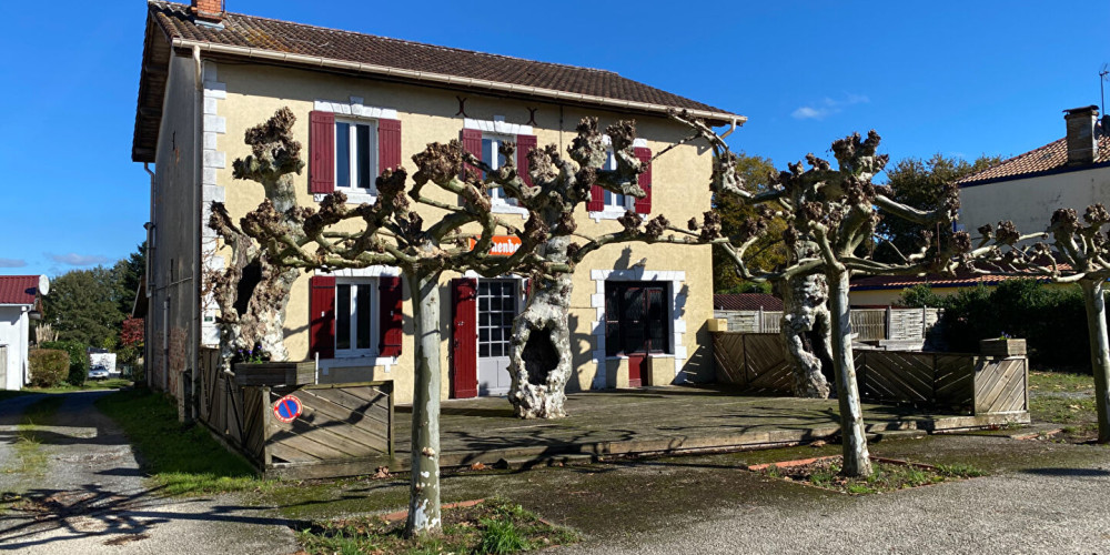 maison à LALUQUE (40465)