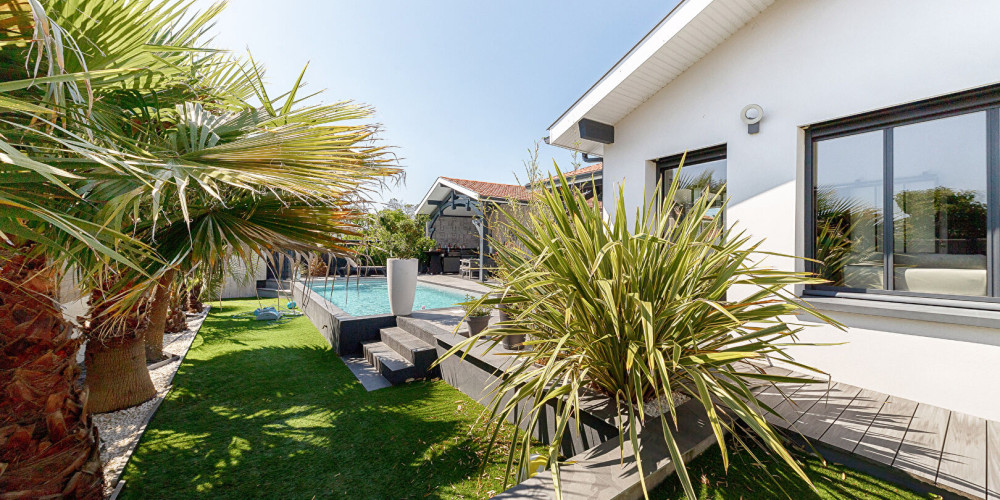maison à BISCARROSSE (40600)