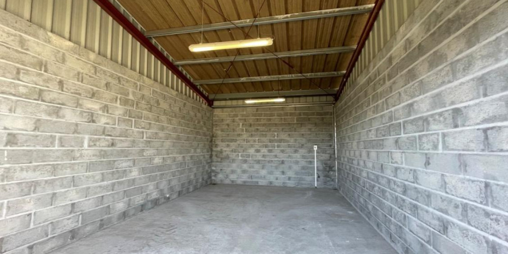 parking à BISCARROSSE (40600)