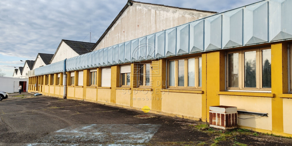 local industriel à HAGETMAU (40700)