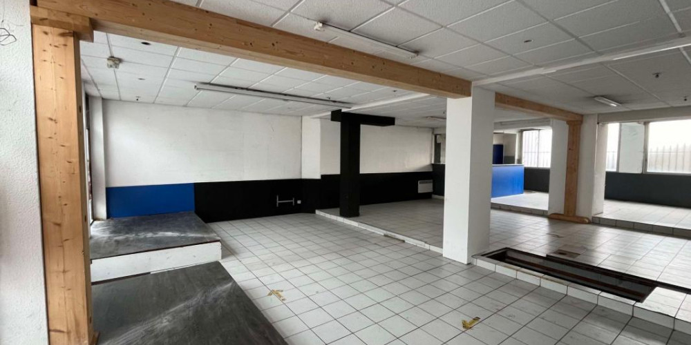 local commercial à DAX (40100)