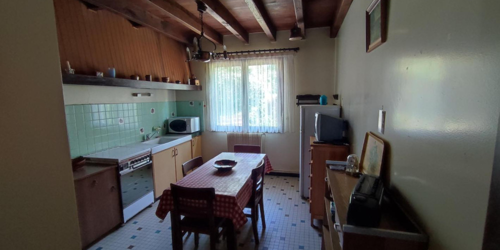 maison à LABATUT (40300)