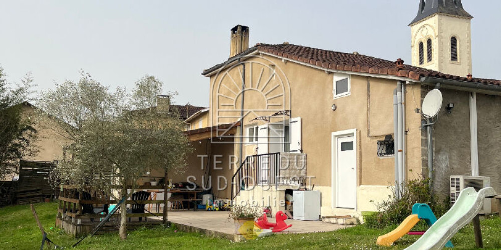 maison à MOMUY (40700)