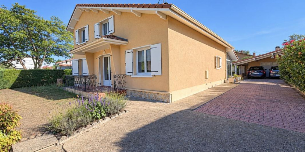 maison à MONT DE MARSAN (40000)