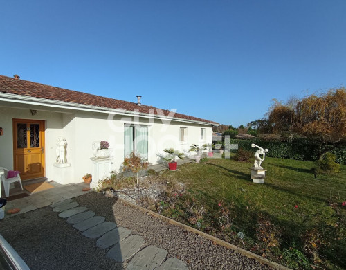 maison  YGOS ST SATURNIN
