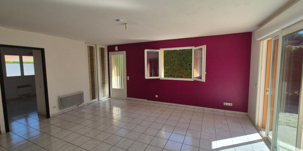 maison à ONESSE LAHARIE (40110)