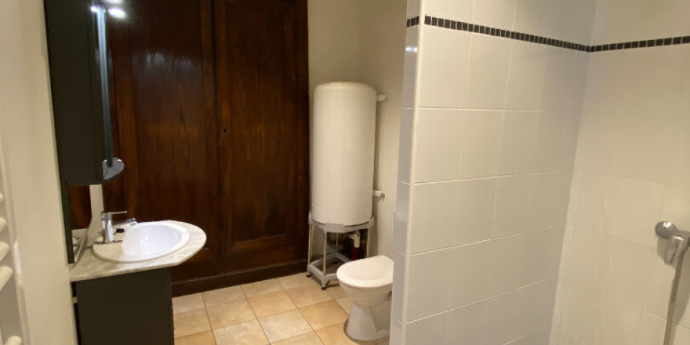 appartement à ST MARTIN DE HINX (40390)