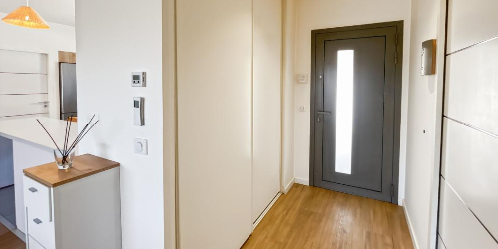 maison à ST PIERRE DU MONT (40280)