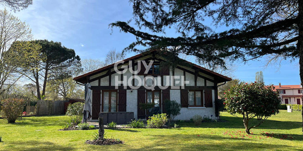 maison à UZA (40170)