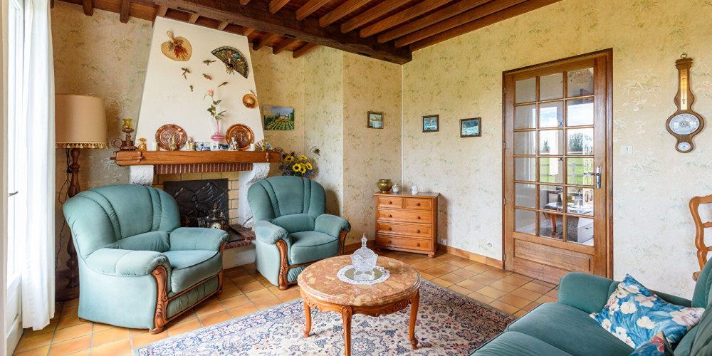 maison à AMOU (40330)