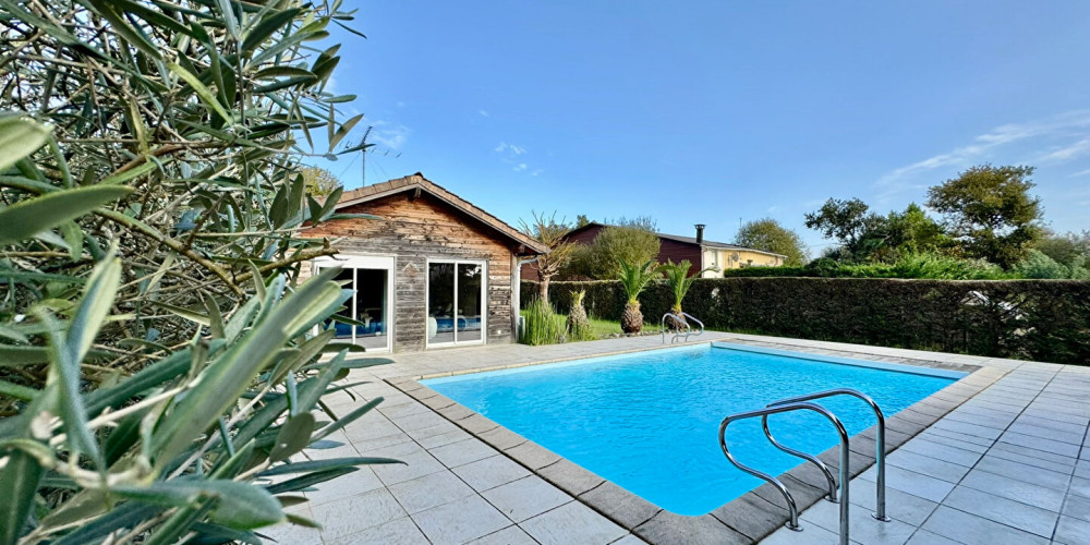 maison à ANGRESSE (40150)
