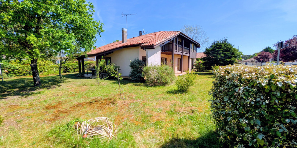 maison à MONT DE MARSAN (40000)