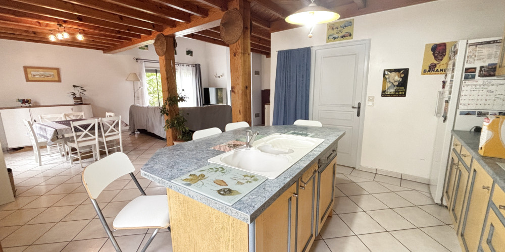 maison à GAREIN (40420)