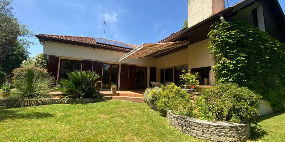 maison à AMOU (40330)