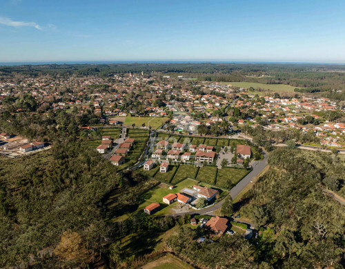 terrain  SEIGNOSSE