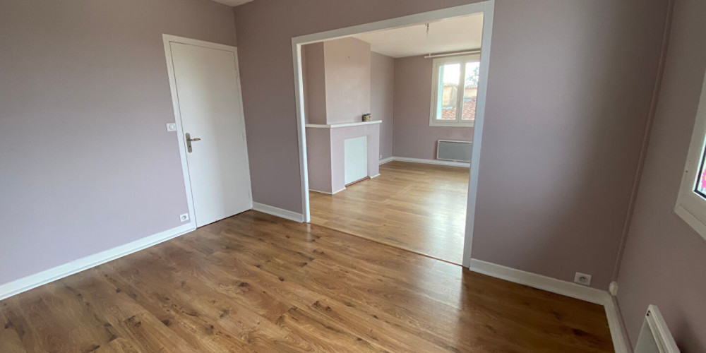 appartement à AIRE SUR L ADOUR (40800)
