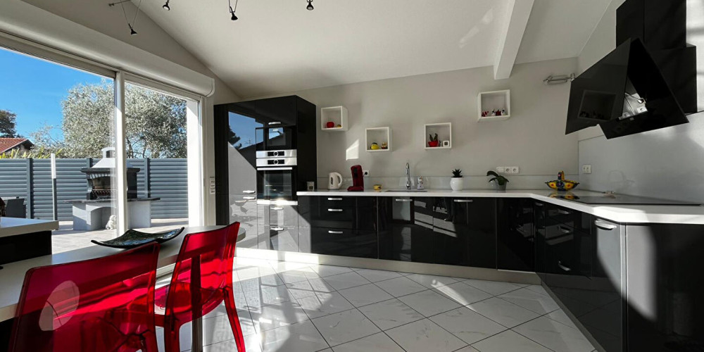maison à DAX (40100)