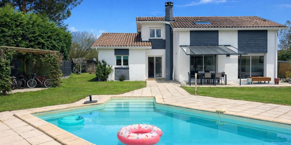 maison à ANGRESSE (40150)